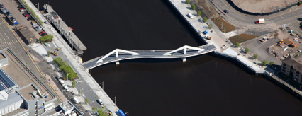 Aerial view of the Broomielaw Tradeston Bridge